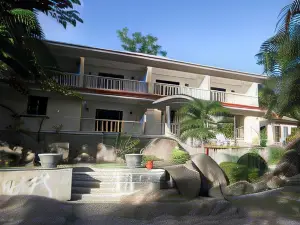 FOREST LODGE GUEST HOUSE