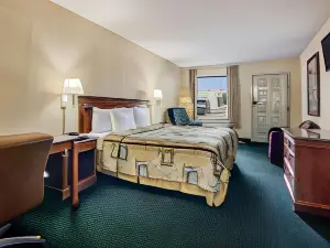 Rodeway Inn & Suites