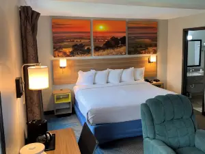 Days Inn & Suites by Wyndham des Moines Airport