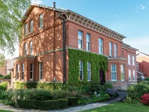 Cornerstones Guest House