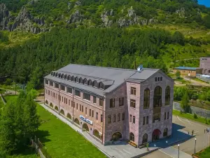 Armenia Hotel