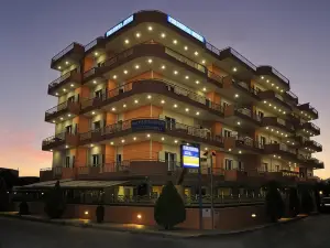 Philoxenia Hotel