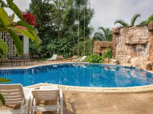 Imperial Heights Hotel, Entebbe
