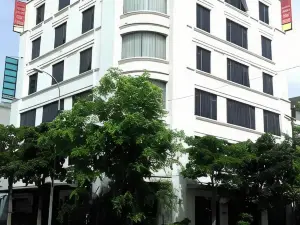 Golden Thai Binh Hotel