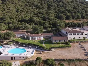 Hotel Valkarana Country Relais