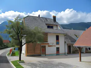 Apartments Supermjau