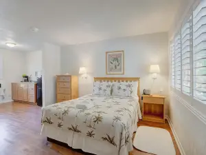 Tequesta Palms Inn