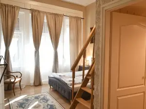 Tulipán Villa Panzió