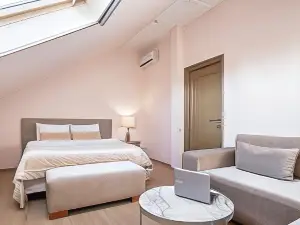 MRS Suites House