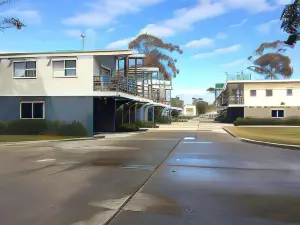 Peace Resorts - Jervis Bay Holiday Cabins in Sussex Inlet