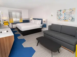 Microtel Inn & Suites by Wyndham Newark NY