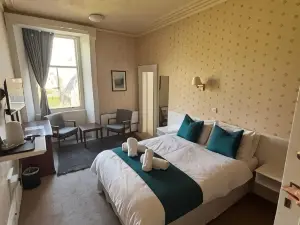 The Stromness Hotel by Paymán Club