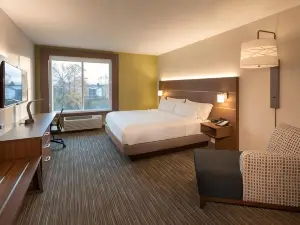 西雅圖南塔克維拉智選假日套房酒店