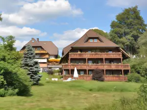 IMbery Hotel & Restaurant Hinterzarten