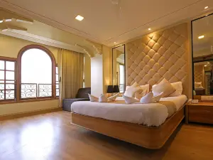Gulf Hotel Colaba