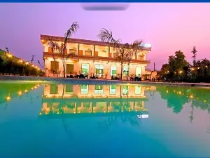Secret Hideout by Asapin Hotels