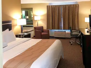 Quality Inn & Suites Sun Prairie Madison East