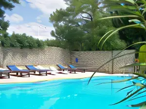 Le Portail en Marais Poitevin - Demeures et Châteaux