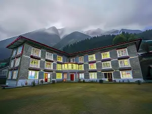 Everest Summit Lodge - Lukla