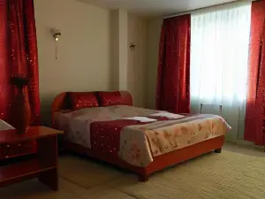 Grand Hotel