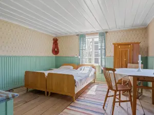 Allsta Gård Kretsloppshuset B&B