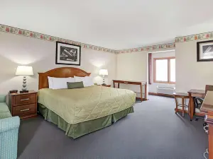 Ramada by Wyndham Flemington