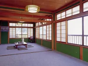 Minshuku Shiokaze