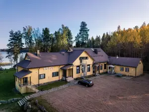 Lakehouse Saimaa B&B