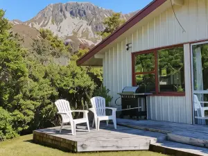 Aoraki Alpine Chalet