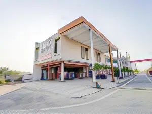 OYO World Stone Hotel