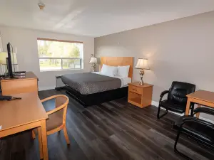 Borden Inn and Suites