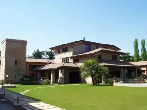 Maison d'Elite