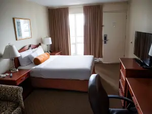 Knights Inn Lethbridge