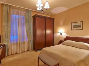 Okean Hotel