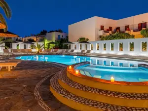 Hotel Benois