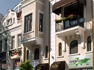 Mitra Luxury Apartments