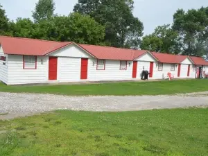 The Lakeside Lodge
