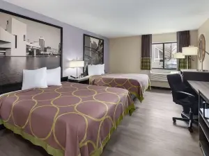 Super 8 by Wyndham Copley Akron