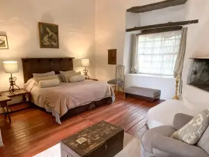 Hotel Hacienda Baza