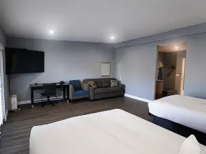 SeaSide Inn & Suites