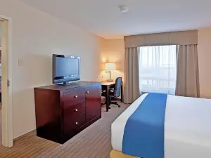 Holiday Inn Express & Suites Swift Current
