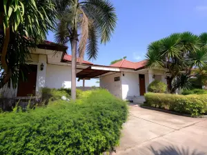 Paktraporn Resort