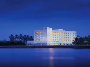 Hotel Naveen Lakeside
