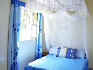 Ose Cottages