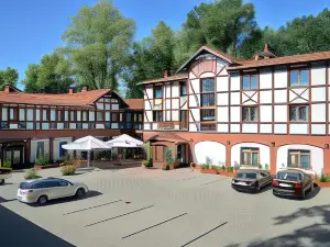 Hotel Camelot