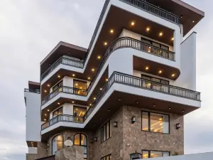 Anteaus Hotel & Apartment Da Lat