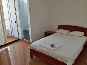 Hotel Santorini