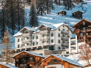 The Alpina Mountain Resort
