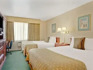 Ramada by Wyndham Draper