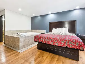 Econo Lodge Akron Copley Northwest